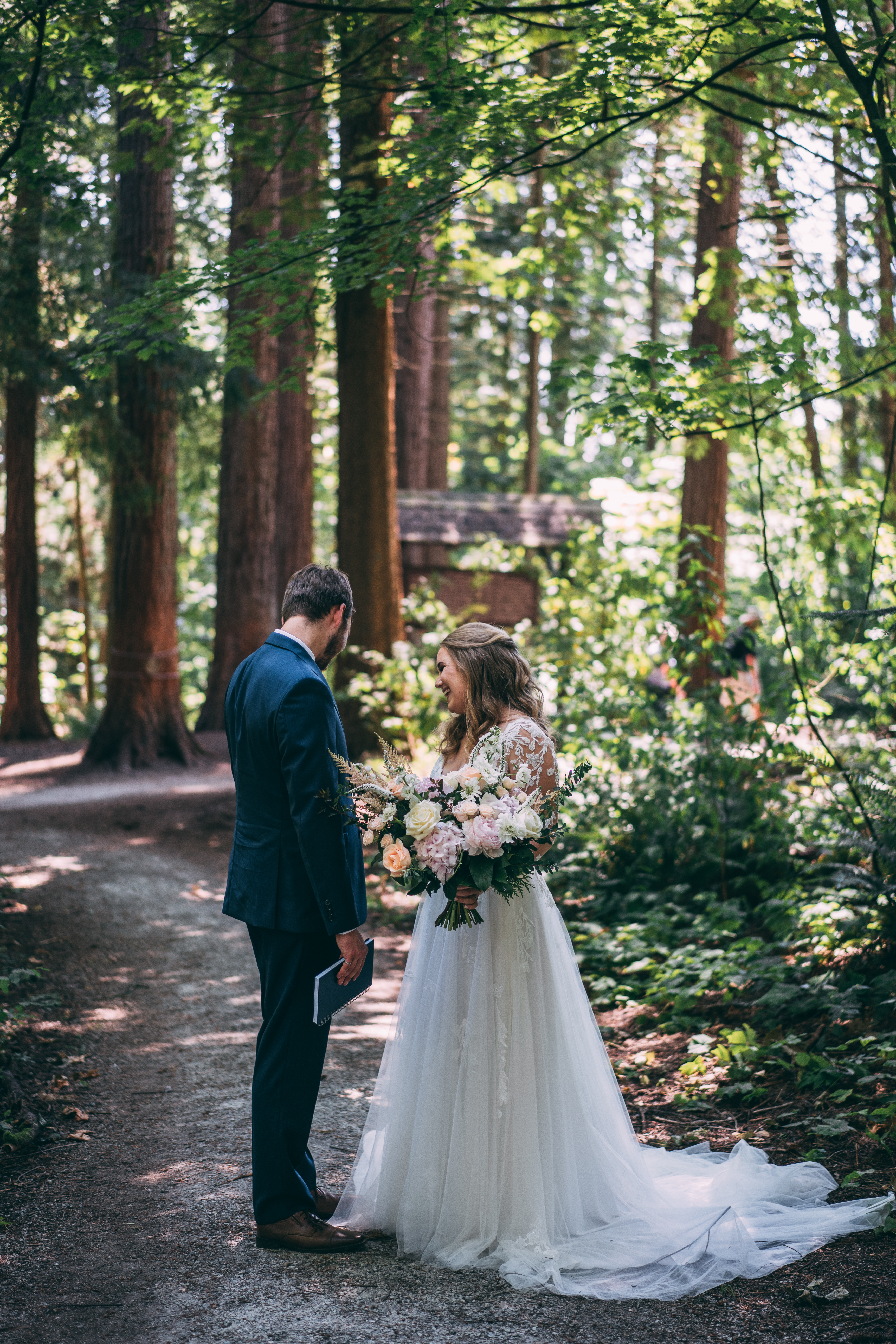 Redwoods park elopement